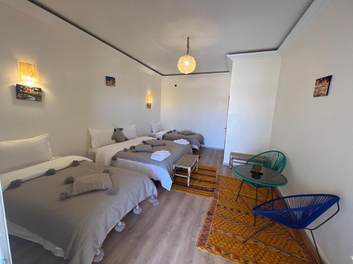 Hôtel Soleil Bleu à Boumalne Extérieur photo
