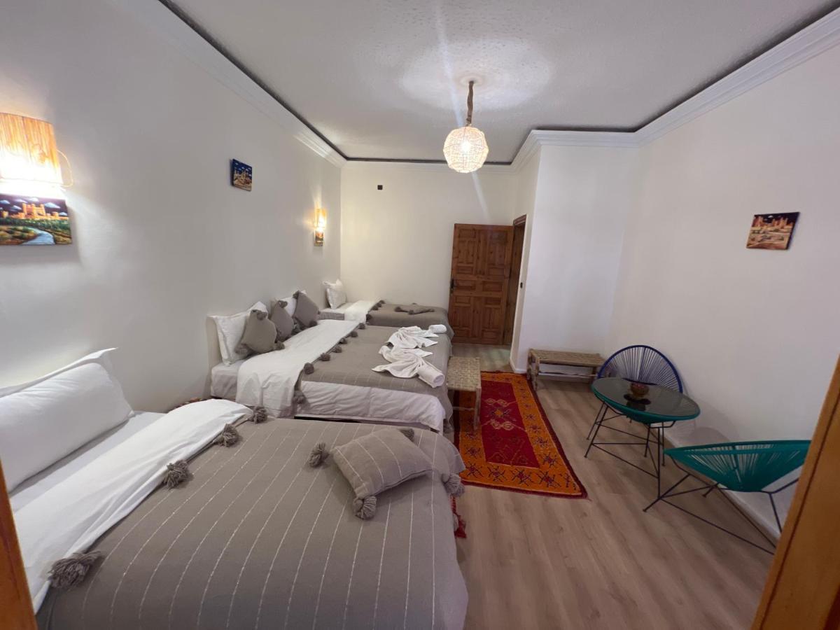 Hôtel Soleil Bleu à Boumalne Extérieur photo