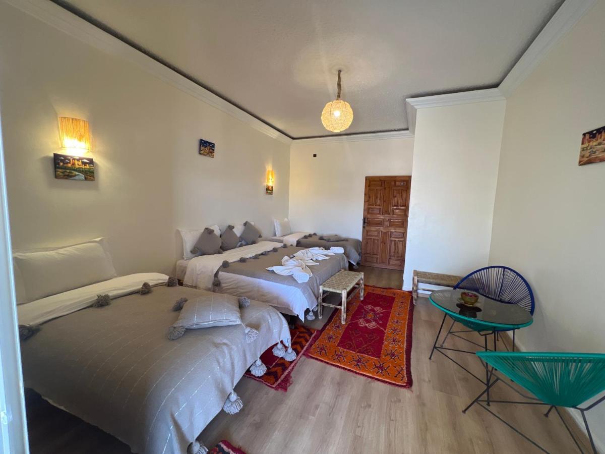 Hôtel Soleil Bleu à Boumalne Extérieur photo